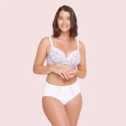 Soutien-gorge Emboîtant Avec Armatures Blanc Emily Coton -Bestform Lingerie BL23330 9A2 WEB 3