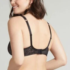 Soutien-gorge Emboîtant Avec Armatures Noir Just Me 10 Soutien-gorge Emboîtant Avec Armatures Noir Just Me -Bestform Lingerie BL44492 030 WEB 22 6b1e81c5 b6a2 4665 bd08 ece09cd03153